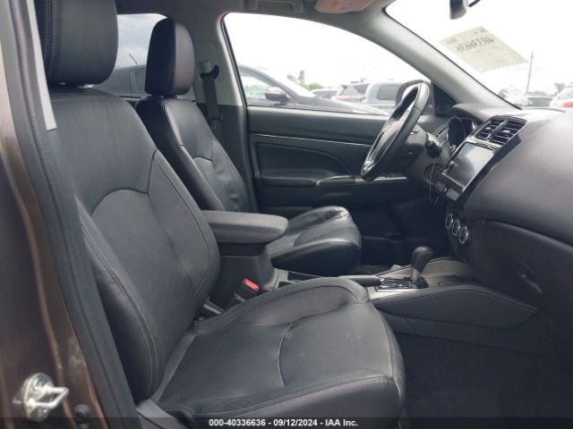 Photo 4 VIN: JA4AP4AW4JU018385 - MITSUBISHI OUTLANDER SPORT 