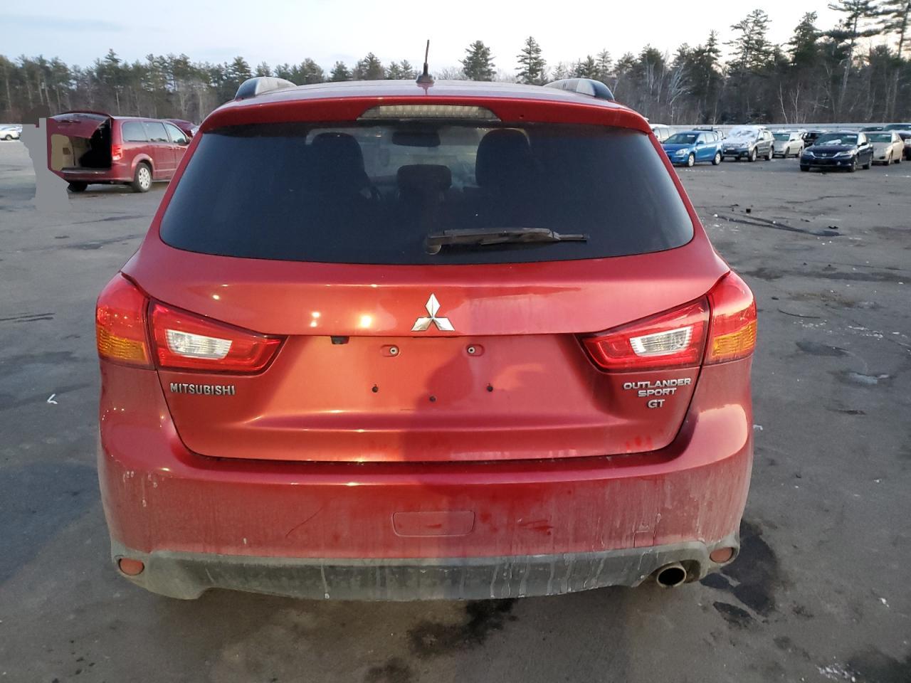 Photo 5 VIN: JA4AP4AW7GZ023382 - MITSUBISHI OUTLANDER 