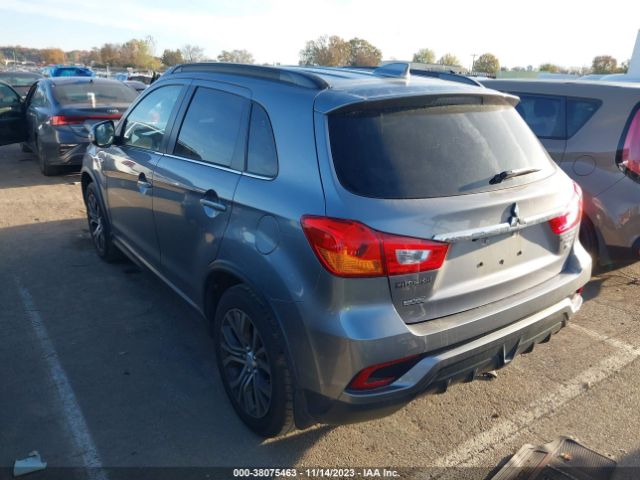 Photo 2 VIN: JA4AP4AW9JU022562 - MITSUBISHI OUTLANDER SPORT 