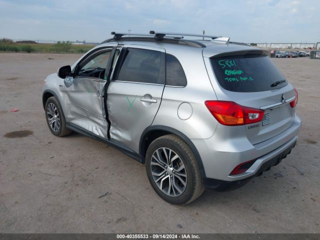 Photo 2 VIN: JA4AP4AWXJZ008429 - MITSUBISHI OUTLANDER SPORT 