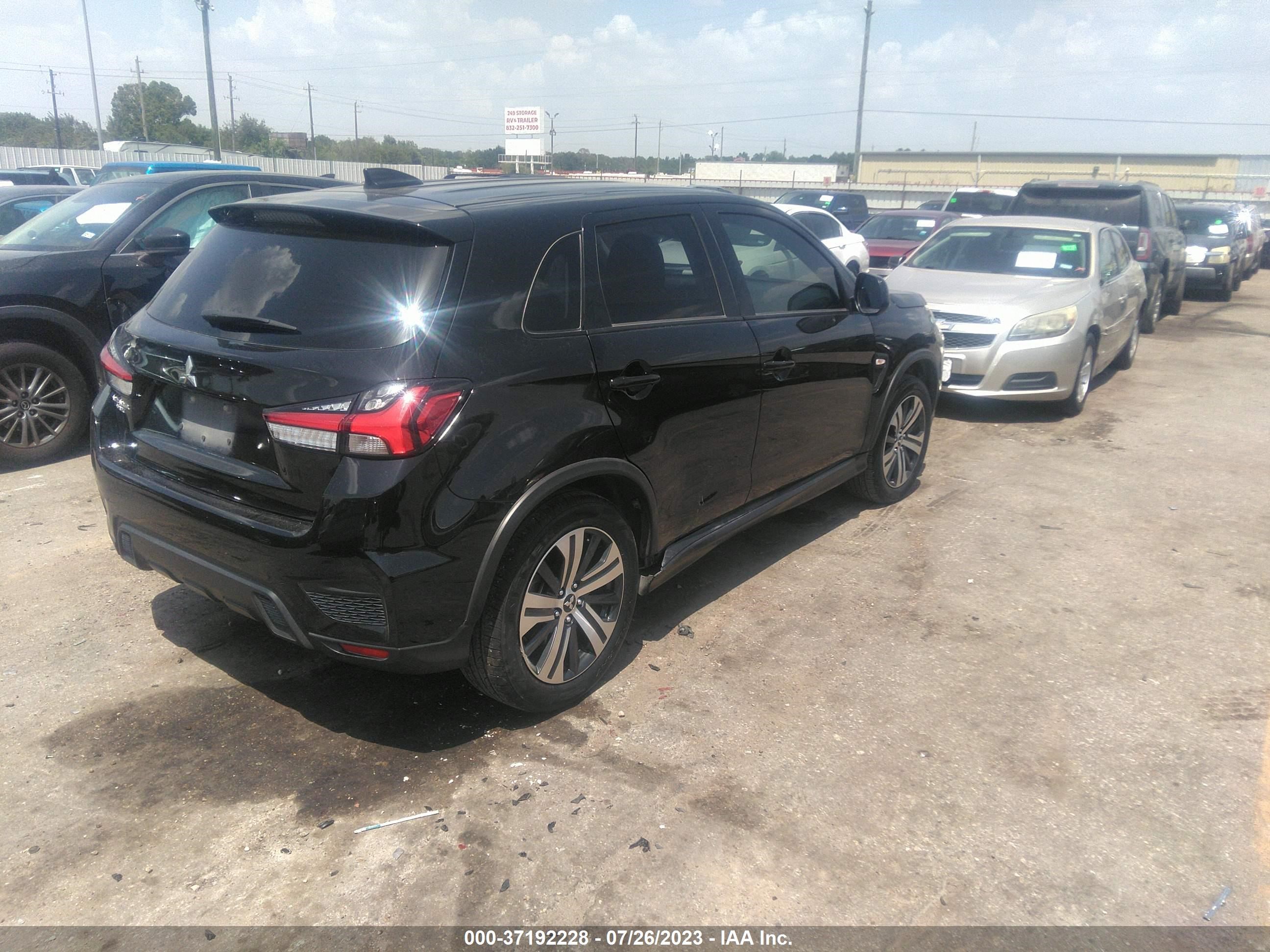 Photo 3 VIN: JA4APUAU1MU014068 - MITSUBISHI OUTLANDER SPORT 