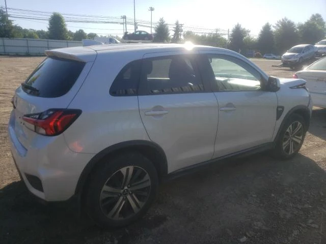 Photo 2 VIN: JA4APUAU3NU012310 - MITSUBISHI OUTLANDER 