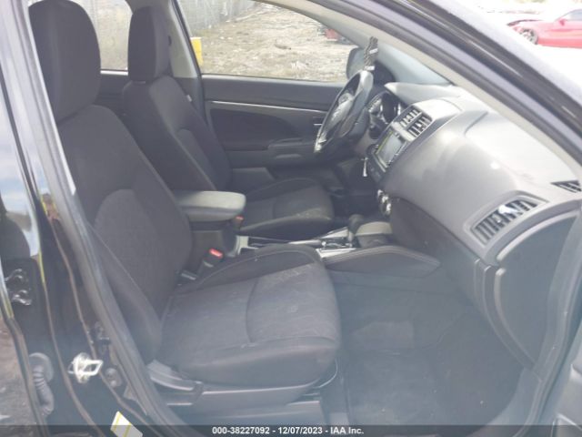 Photo 4 VIN: JA4APUAU5MU013036 - MITSUBISHI OUTLANDER SPORT 