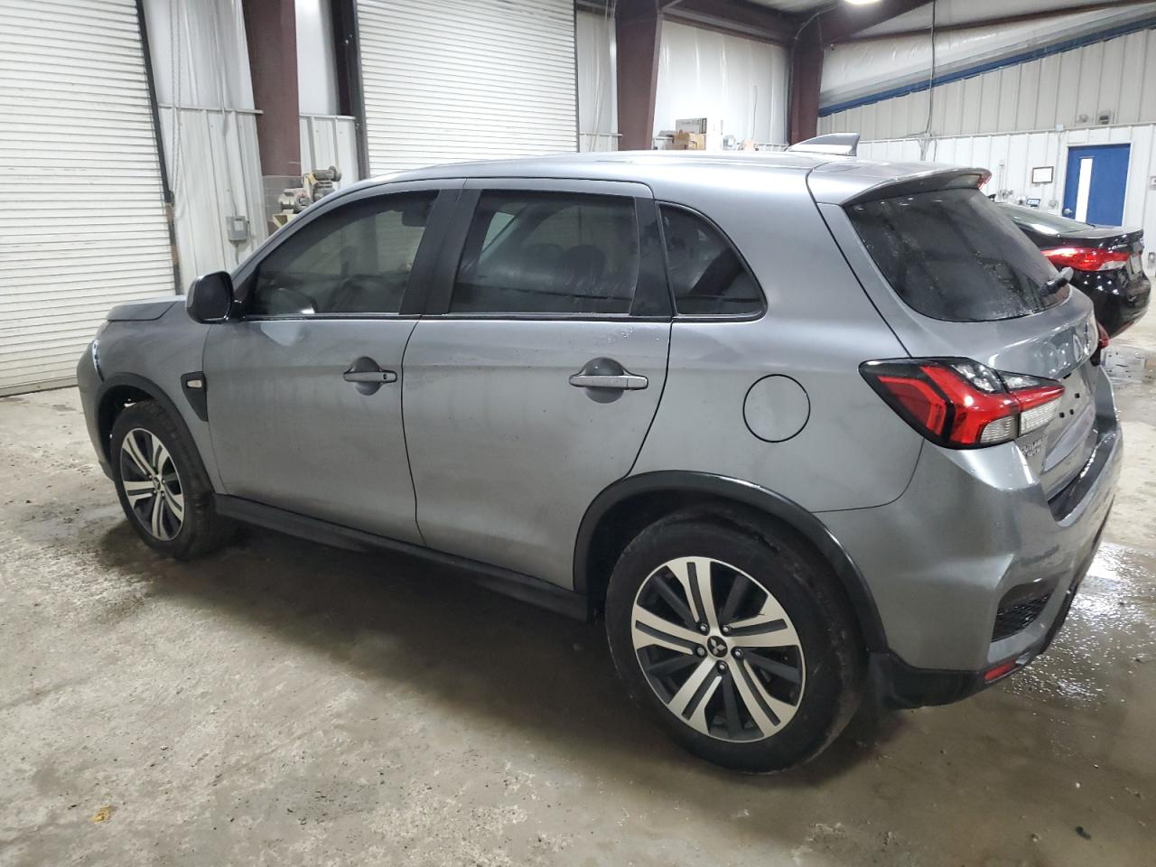 Photo 1 VIN: JA4APUAU5NU016536 - MITSUBISHI OUTLANDER 