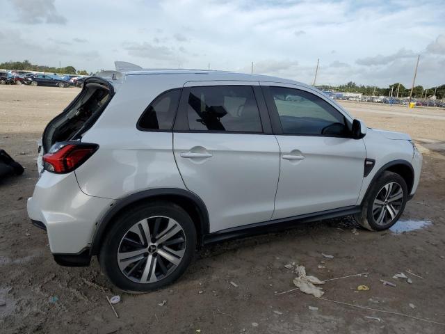 Photo 2 VIN: JA4APUAU9NU002090 - MITSUBISHI OUTLANDER 