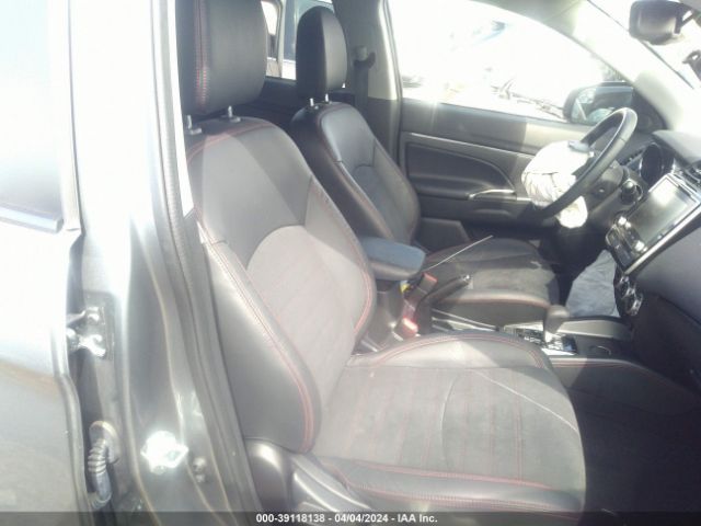 Photo 4 VIN: JA4APVAU1NU013039 - MITSUBISHI OUTLANDER SPORT 