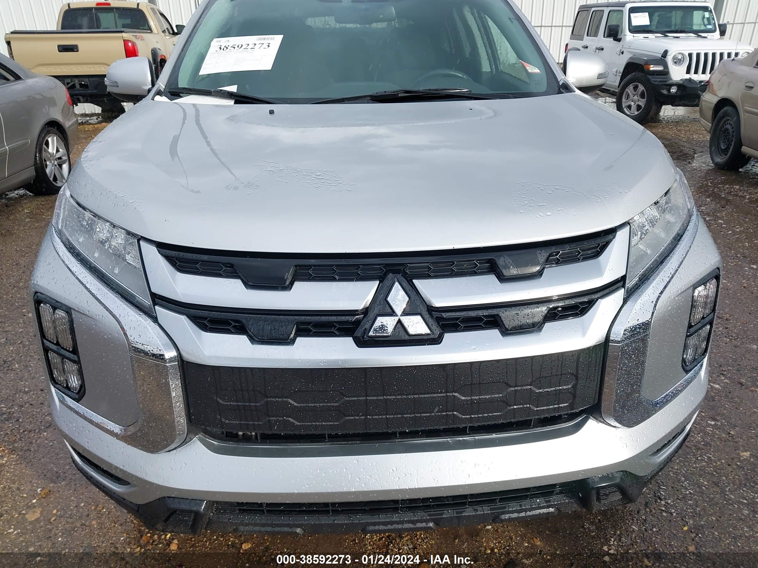 Photo 5 VIN: JA4APVAU5MU024995 - MITSUBISHI OUTLANDER 