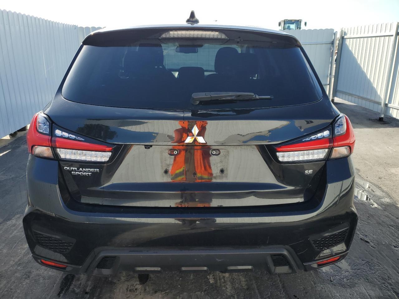 Photo 5 VIN: JA4APVAU8MU011495 - MITSUBISHI OUTLANDER 