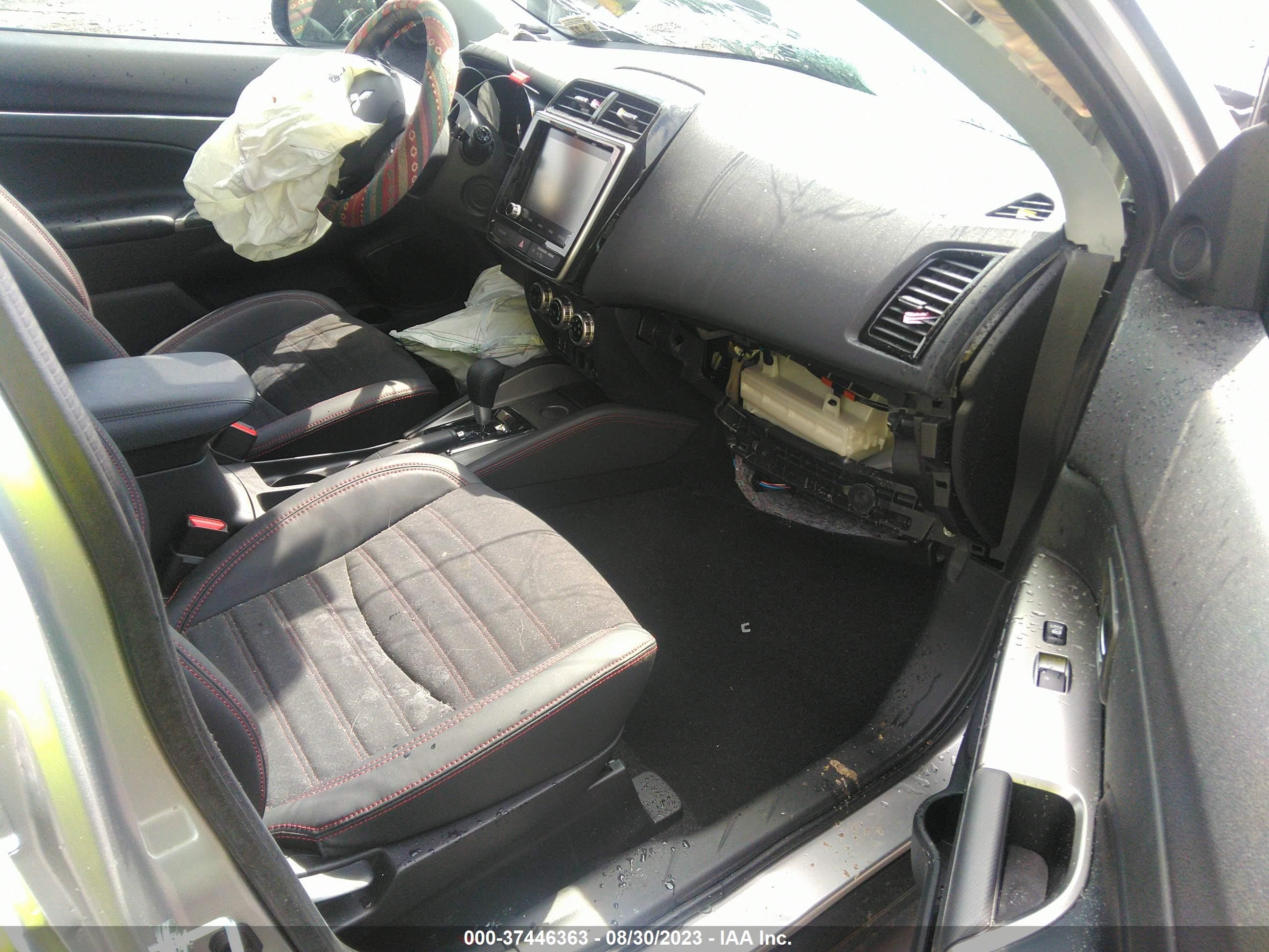 Photo 4 VIN: JA4APVAU9NU017419 - MITSUBISHI OUTLANDER 