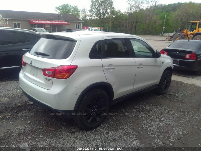 Photo 3 VIN: JA4AR3AU0HZ032140 - MITSUBISHI OUTLANDER SPORT 