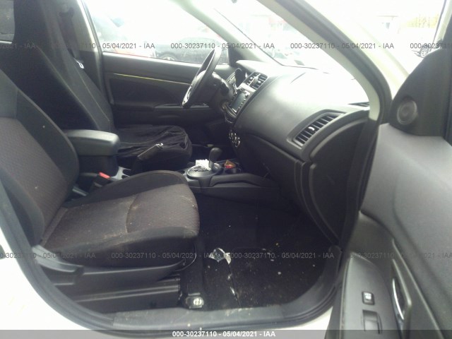 Photo 4 VIN: JA4AR3AU0HZ032140 - MITSUBISHI OUTLANDER SPORT 