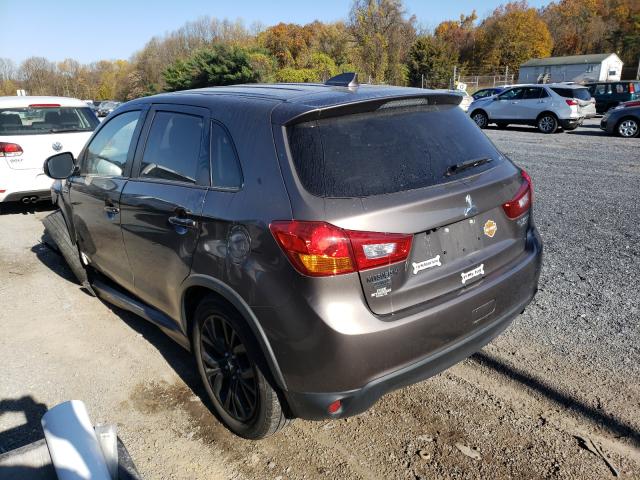 Photo 2 VIN: JA4AR3AU0HZ037922 - MITSUBISHI OUTLANDER 