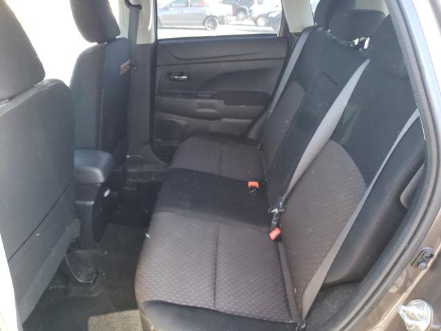 Photo 5 VIN: JA4AR3AU0HZ037922 - MITSUBISHI OUTLANDER 