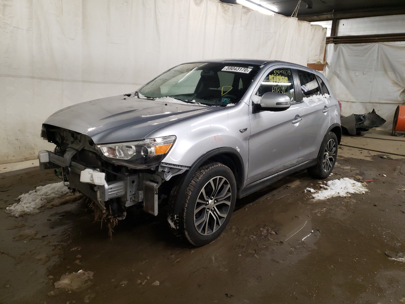 Photo 1 VIN: JA4AR3AU0HZ058947 - MITSUBISHI OUTLANDER 