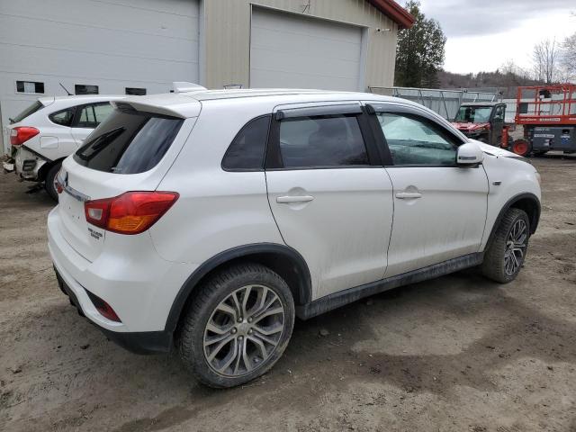 Photo 2 VIN: JA4AR3AU0JZ010807 - MITSUBISHI OUTLANDER 