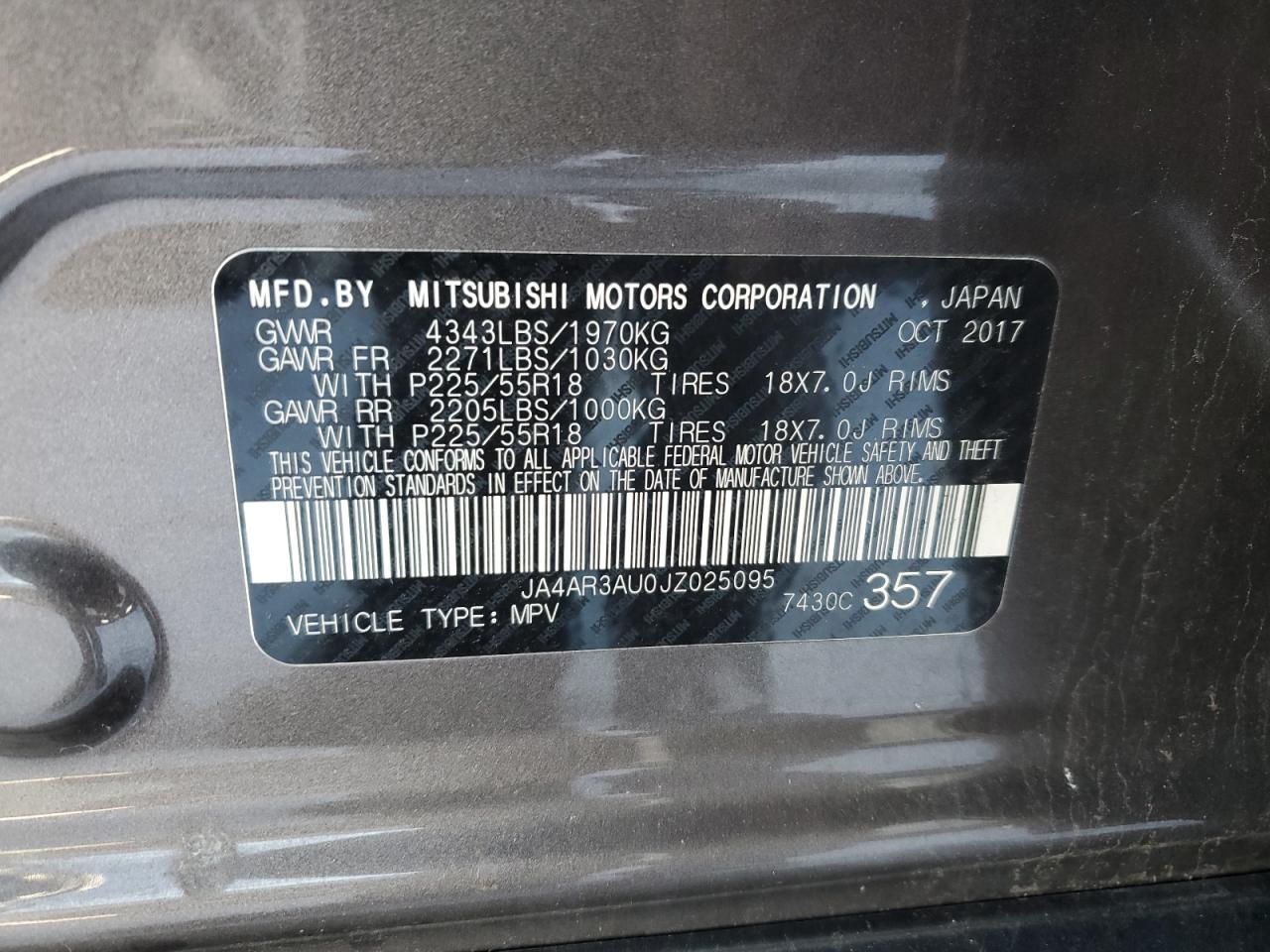 Photo 11 VIN: JA4AR3AU0JZ025095 - MITSUBISHI OUTLANDER 