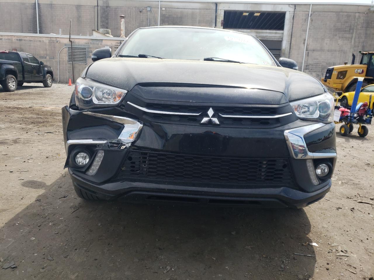 Photo 4 VIN: JA4AR3AU0KU024270 - MITSUBISHI OUTLANDER 