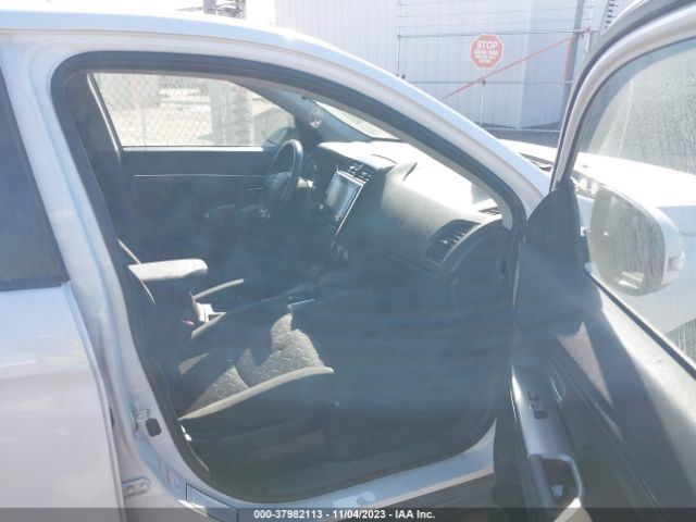 Photo 4 VIN: JA4AR3AU0LU019717 - MITSUBISHI OUTLANDER SPORT 