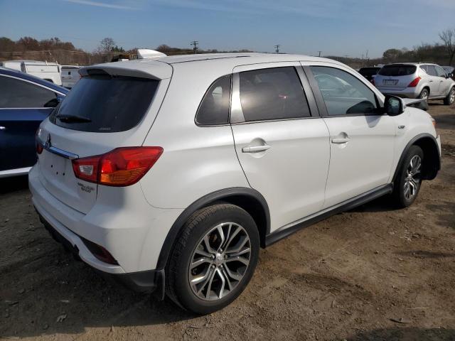 Photo 2 VIN: JA4AR3AU1KU028652 - MITSUBISHI OUTLANDER 