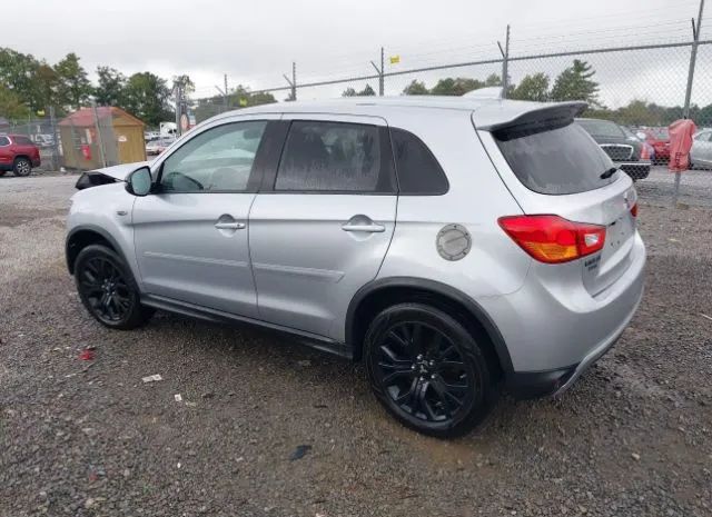 Photo 2 VIN: JA4AR3AU2HZ038103 - MITSUBISHI OUTLANDER SPORT 