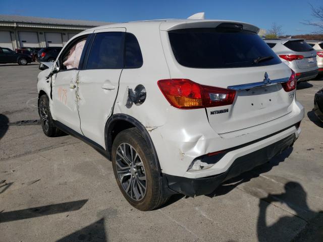 Photo 2 VIN: JA4AR3AU2JU020235 - MITSUBISHI OUTLANDER 