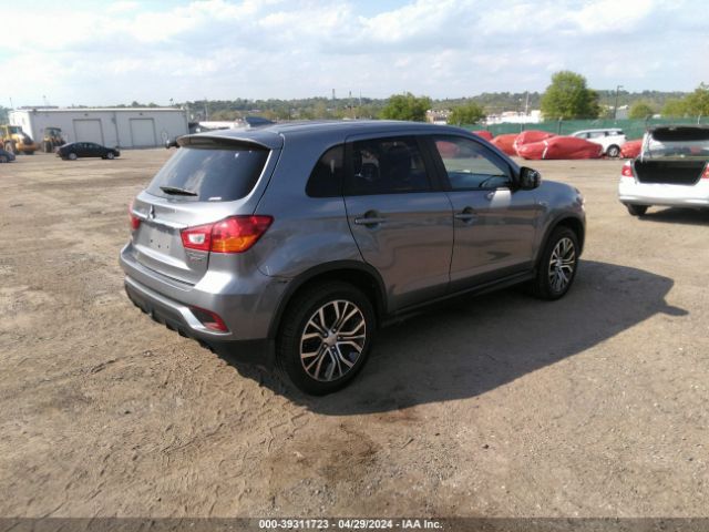 Photo 3 VIN: JA4AR3AU2JUD25561 - MITSUBISHI OUTLANDER SPORT 