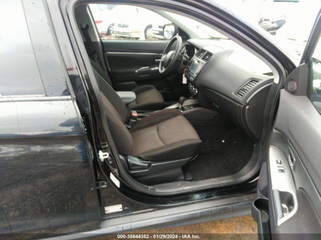 Photo 4 VIN: JA4AR3AU2KU018616 - MITSUBISHI OUTLANDER SPORT 