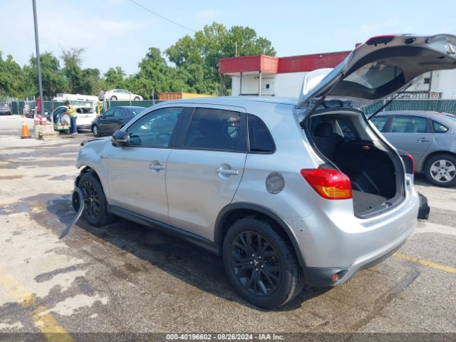 Photo 2 VIN: JA4AR3AU3HZ033654 - MITSUBISHI OUTLANDER SPORT 