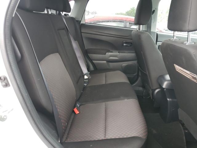 Photo 5 VIN: JA4AR3AU3HZ049949 - MITSUBISHI OUTLANDER 