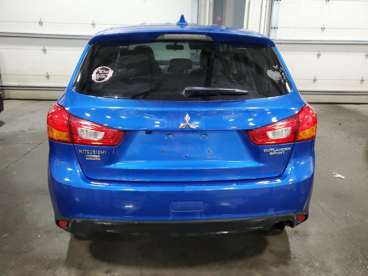 Photo 5 VIN: JA4AR3AU3HZ057159 - MITSUBISHI OUTLANDER 