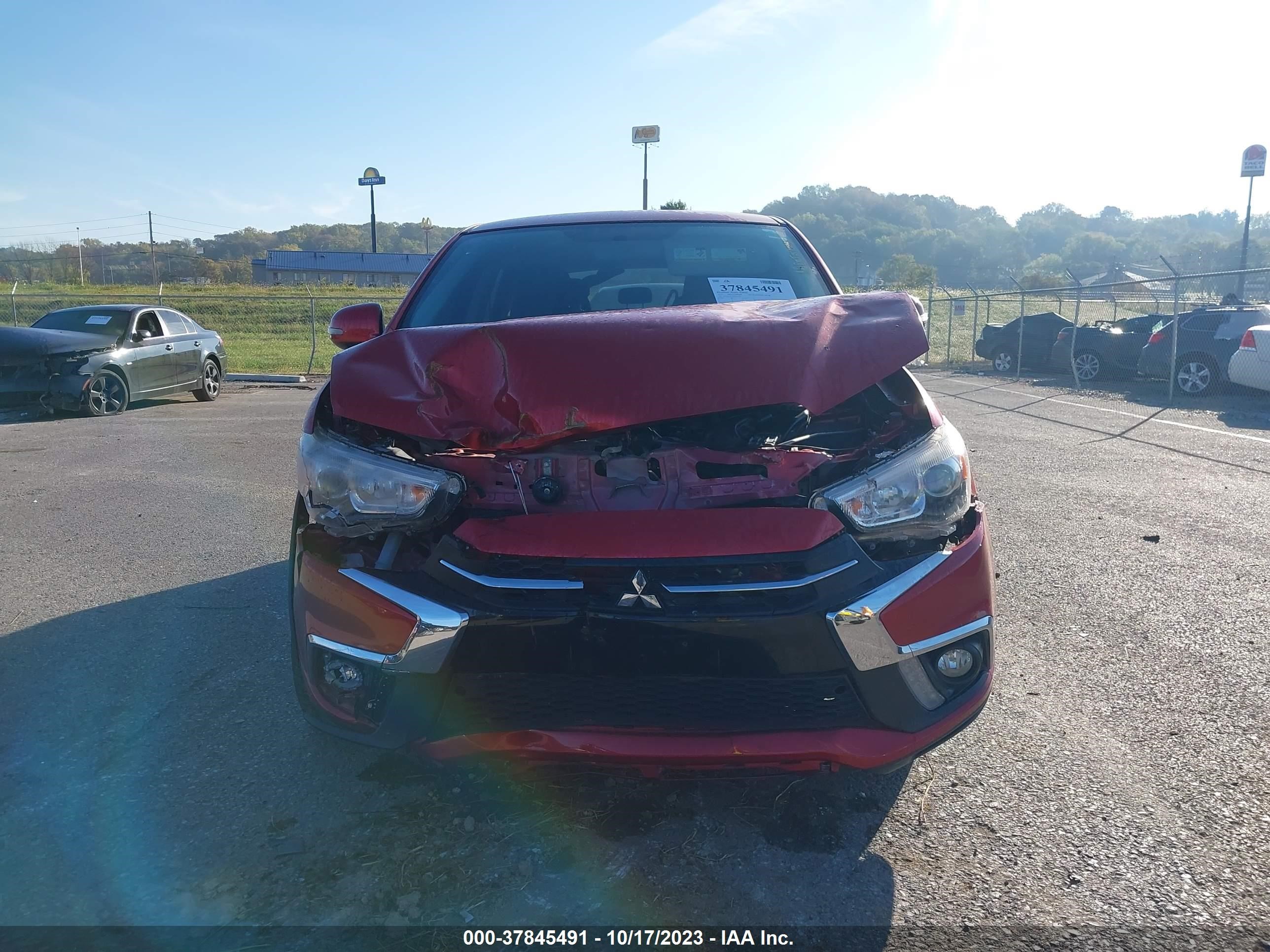 Photo 11 VIN: JA4AR3AU3KU012162 - MITSUBISHI OUTLANDER 