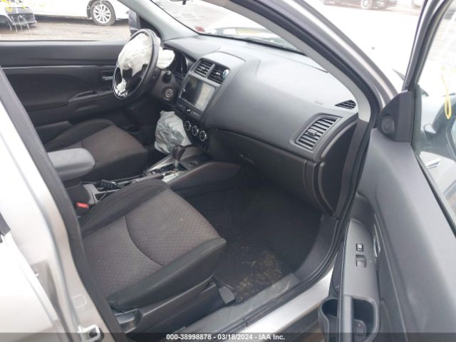 Photo 4 VIN: JA4AR3AU3KU017507 - MITSUBISHI OUTLANDER SPORT 