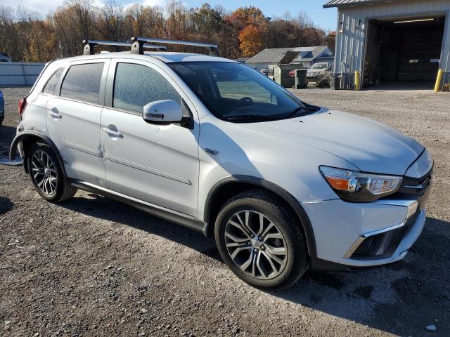 Photo 3 VIN: JA4AR3AU3KU023727 - MITSUBISHI OUTLANDER 