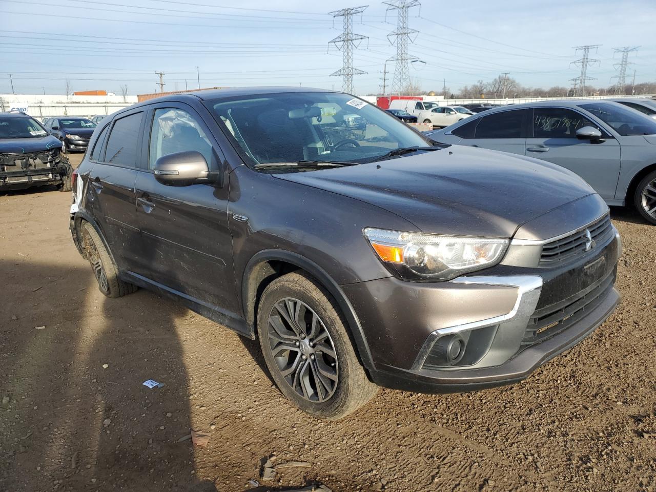 Photo 3 VIN: JA4AR3AU4HZ013476 - MITSUBISHI OUTLANDER 