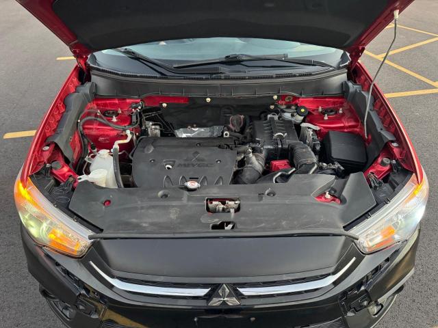 Photo 6 VIN: JA4AR3AU4JZ006839 - MITSUBISHI OUTLANDER 