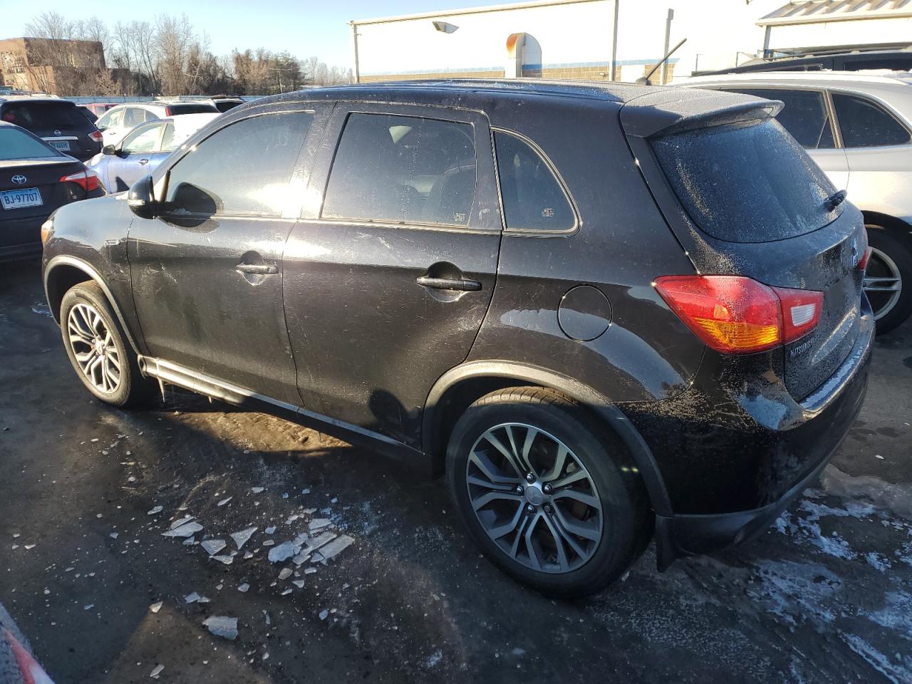 Photo 1 VIN: JA4AR3AU5GZ042077 - MITSUBISHI OUTLANDER 