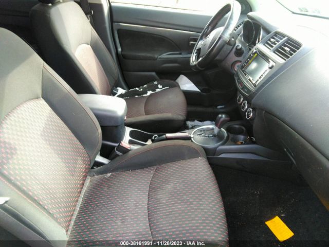 Photo 4 VIN: JA4AR3AU5HZ038872 - MITSUBISHI OUTLANDER SPORT 