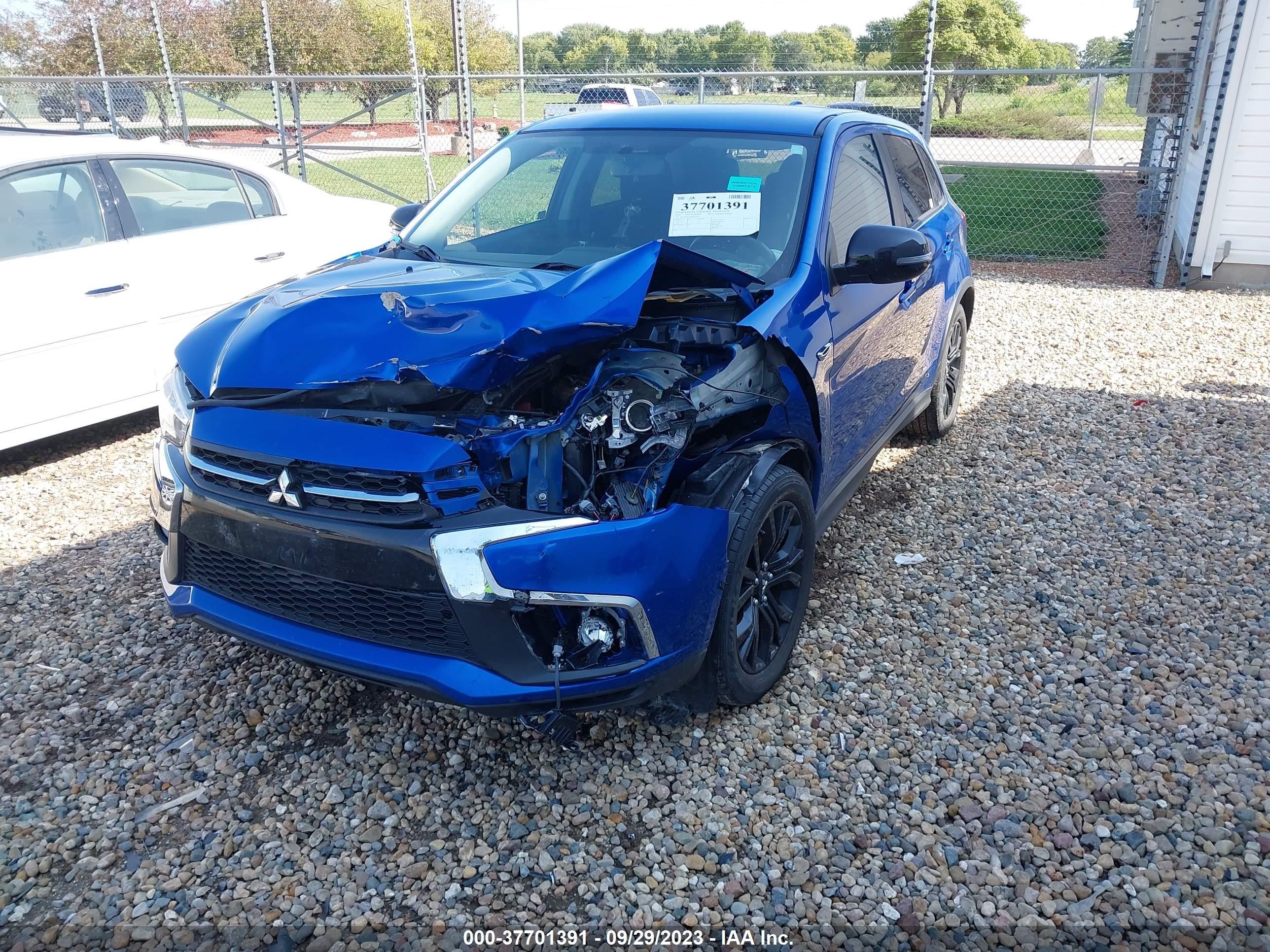 Photo 1 VIN: JA4AR3AU5JU011433 - MITSUBISHI OUTLANDER 