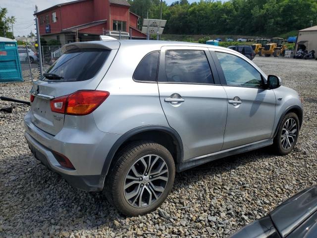 Photo 2 VIN: JA4AR3AU5JU018172 - MITSUBISHI OUTLANDER 