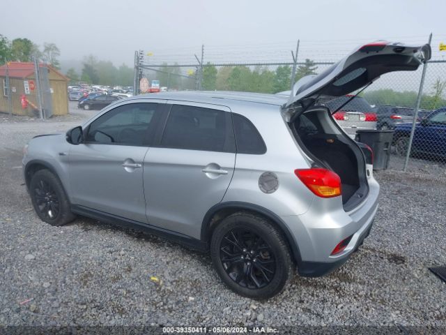 Photo 2 VIN: JA4AR3AU5JZ021771 - MITSUBISHI OUTLANDER SPORT 