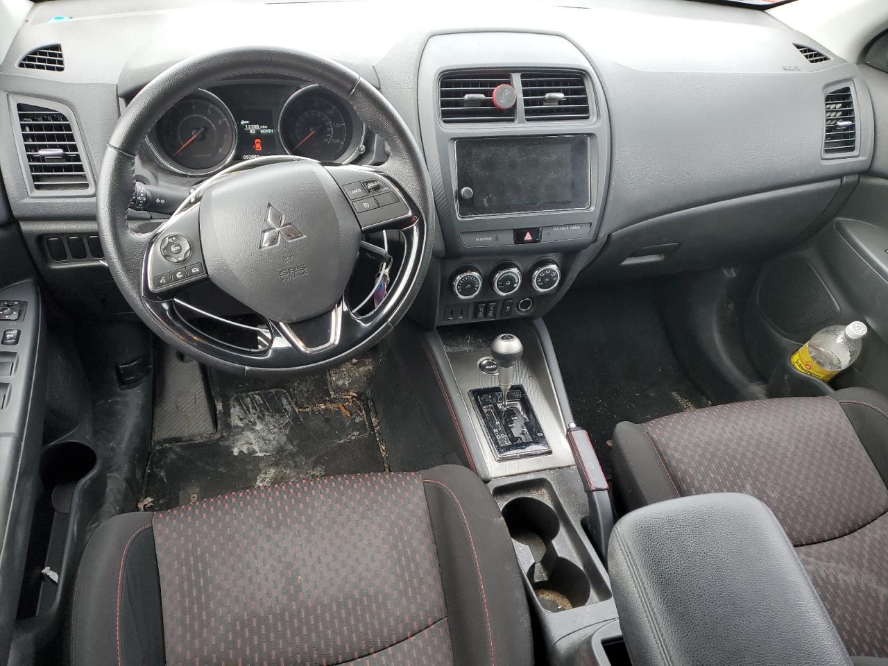 Photo 7 VIN: JA4AR3AU5KU012163 - MITSUBISHI OUTLANDER 