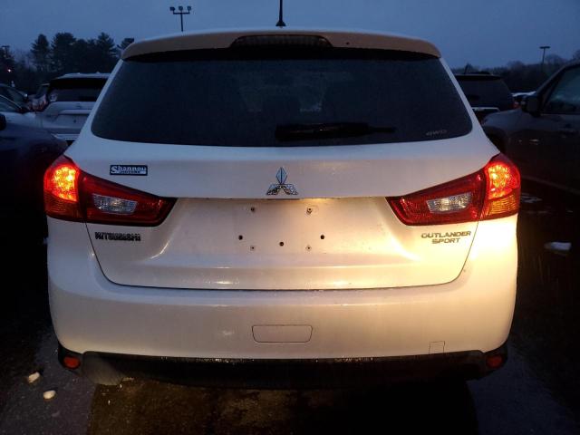 Photo 5 VIN: JA4AR3AU6GZ025417 - MITSUBISHI OUTLANDER 