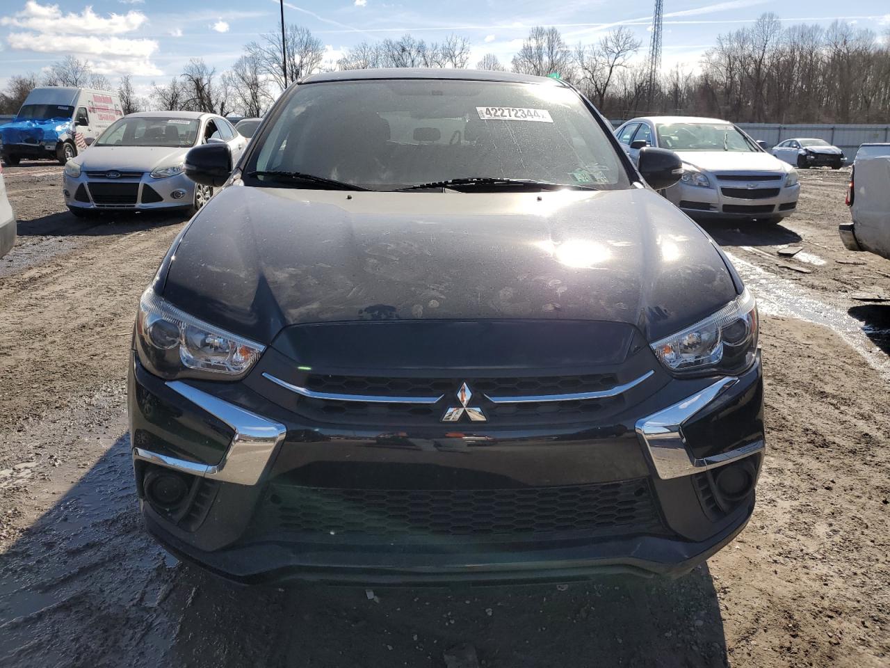 Photo 4 VIN: JA4AR3AU6JZ012979 - MITSUBISHI OUTLANDER 