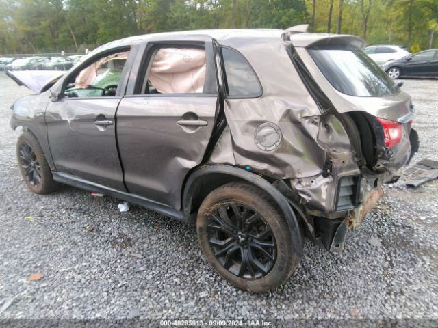 Photo 2 VIN: JA4AR3AU6JZ028888 - MITSUBISHI OUTLANDER SPORT 