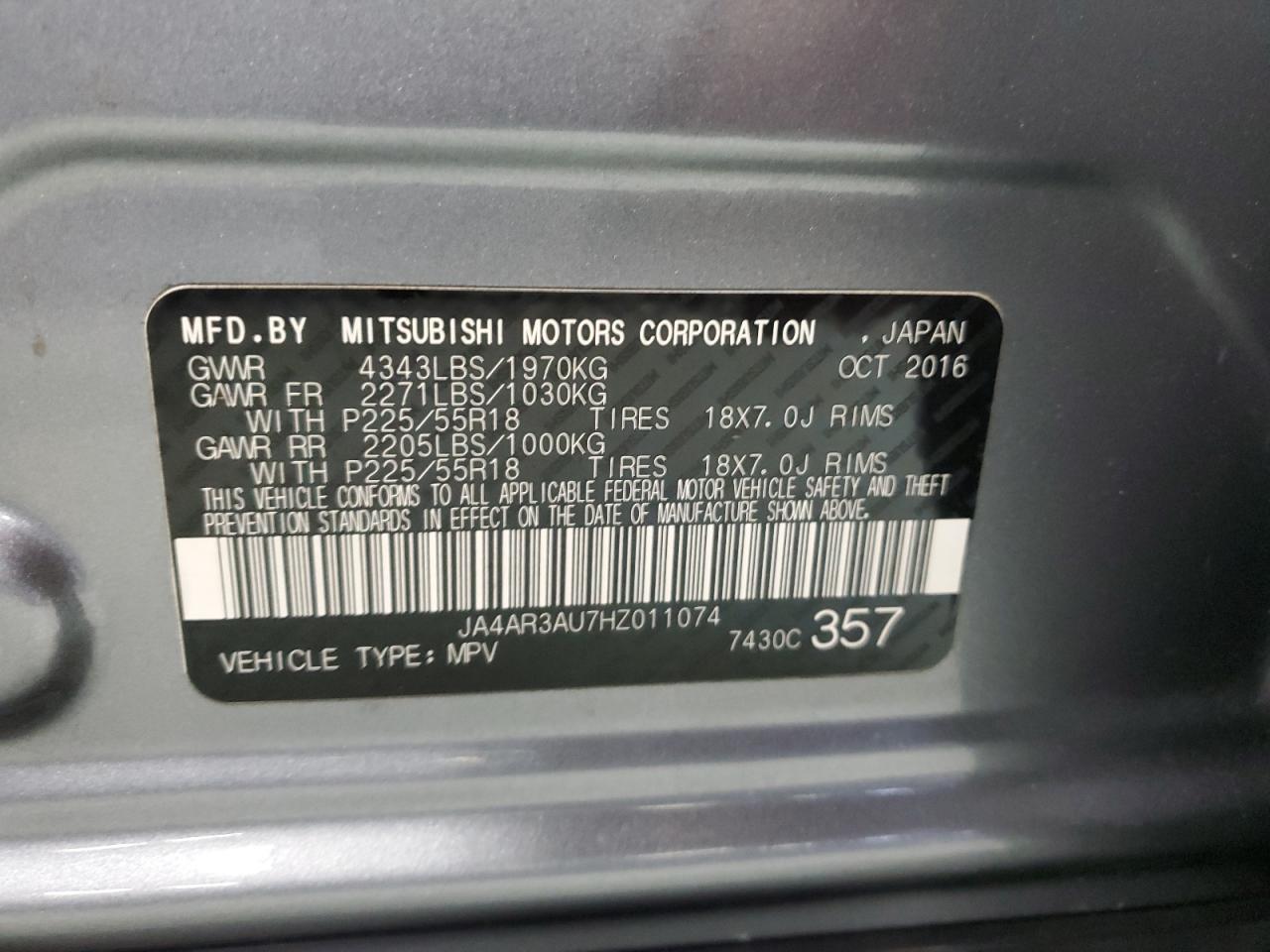 Photo 12 VIN: JA4AR3AU7HZ011074 - MITSUBISHI OUTLANDER 