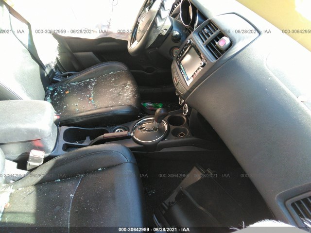 Photo 4 VIN: JA4AR3AU7HZ066852 - MITSUBISHI OUTLANDER SPORT 