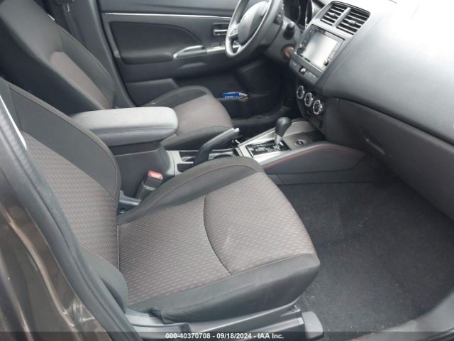 Photo 4 VIN: JA4AR3AU7JU025348 - MITSUBISHI OUTLANDER SPORT 