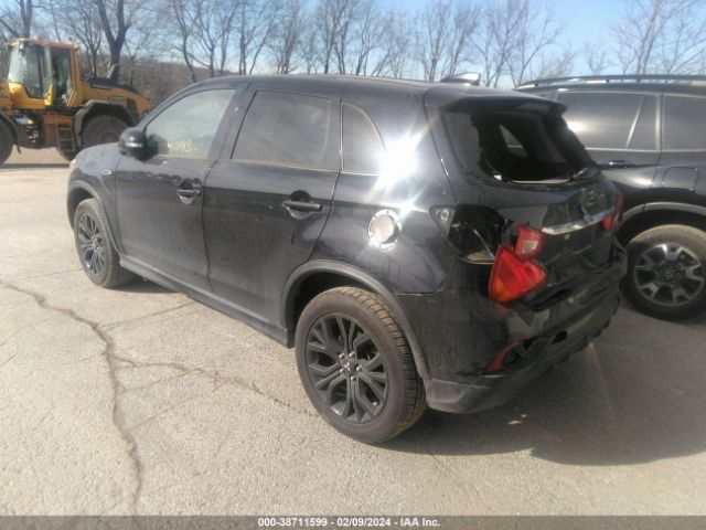 Photo 2 VIN: JA4AR3AU7JZ024347 - MITSUBISHI OUTLANDER SPORT 