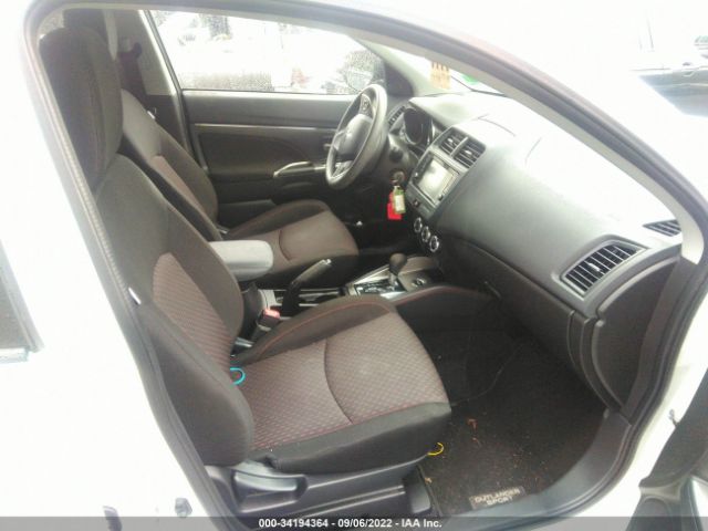 Photo 4 VIN: JA4AR3AU7JZ028379 - MITSUBISHI OUTLANDER SPORT 