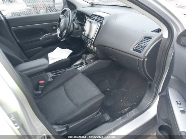 Photo 4 VIN: JA4AR3AU7LU025031 - MITSUBISHI OUTLANDER SPORT 